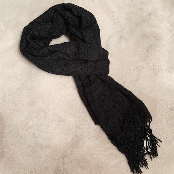 Echo oversized solid wrap - Picture 2 of 8